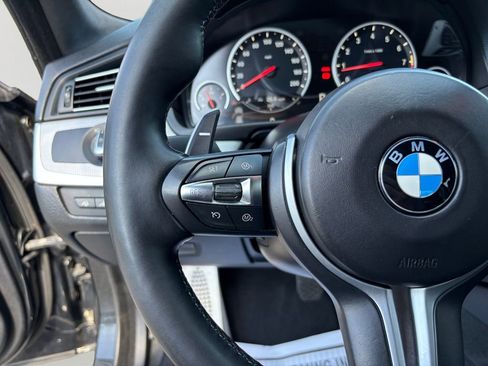 Used 2016 BMW M5 RWD image 21