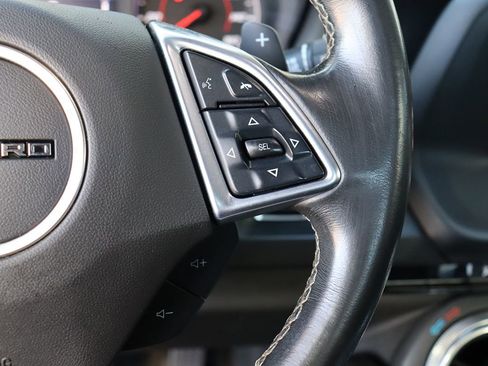 Used 2021 Chevrolet Camaro LT w/ RS Package image 15