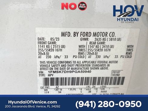 Used 2023 Ford Explorer XLT w/ Equipment Group 202A RWD image 37