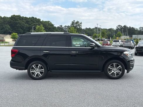 Used 2024 Ford Expedition Limited RWD image 9
