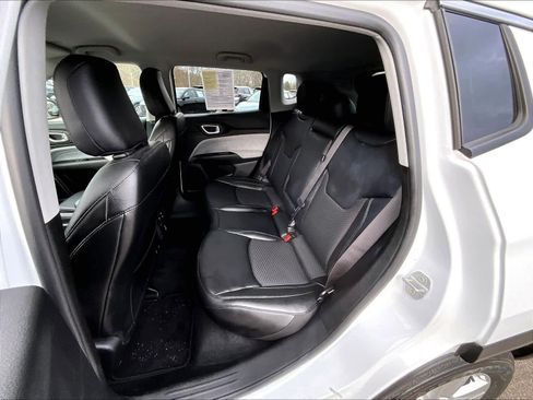 Used 2022 Jeep Compass Latitude w/ Convenience Group image 15