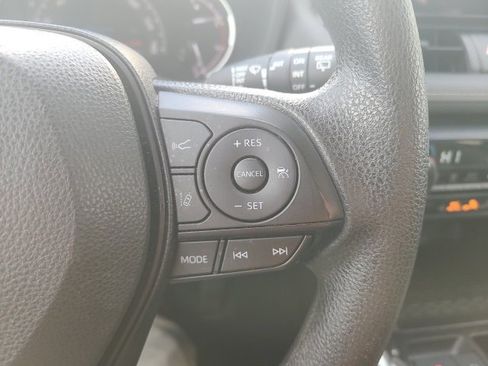 Used 2023 Toyota RAV4 XLE image 21