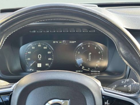 Used 2019 Volvo XC90 T6 Momentum w/ Advanced Package image 20