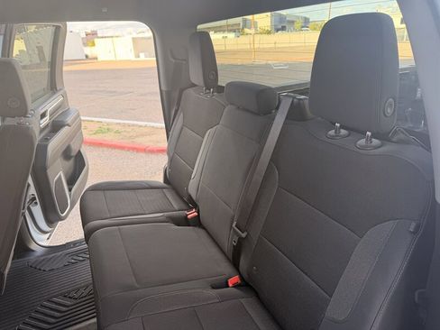 Used 2024 Chevrolet Silverado 2500 LT image 22