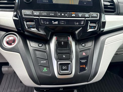 Used 2018 Honda Odyssey EX-L image 27