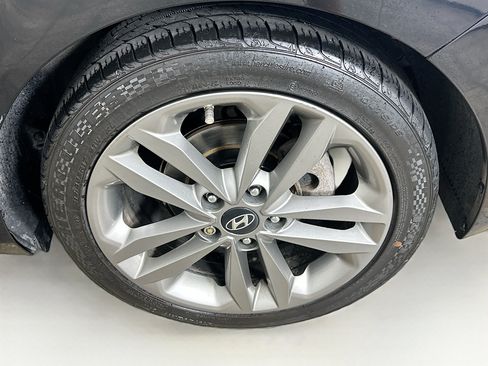 Used 2016 Hyundai Elantra GT w/ Option Group 03 FWD image 11