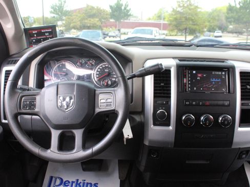 Used 2012 RAM 2500 SLT AWD/4WD image 24