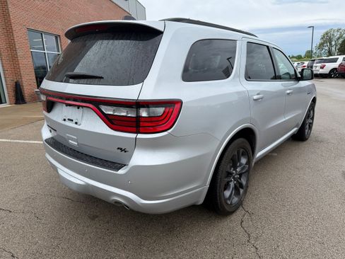Used 2024 Dodge Durango R/T AWD/4WD image 3