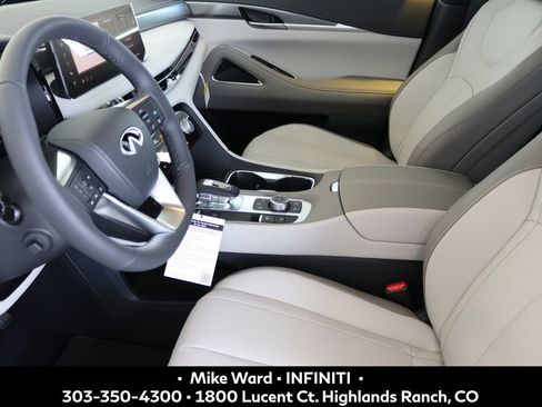 New 2026 INFINITI QX60 Luxe w/ Cargo Package AWD/4WD image 4