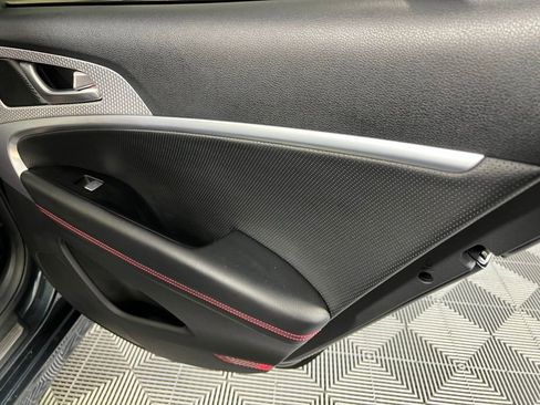 Used 2023 Genesis G70 2.0T w/ Sport Prestige Package image 31