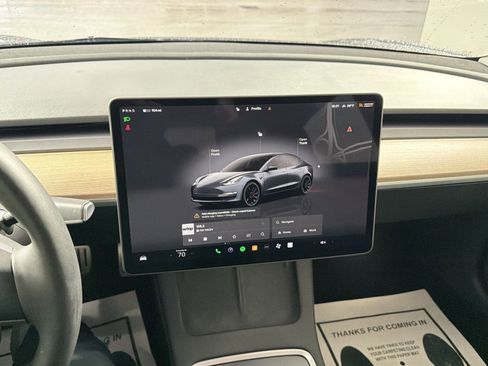 Used 2023 Tesla Model 3 Performance image 17