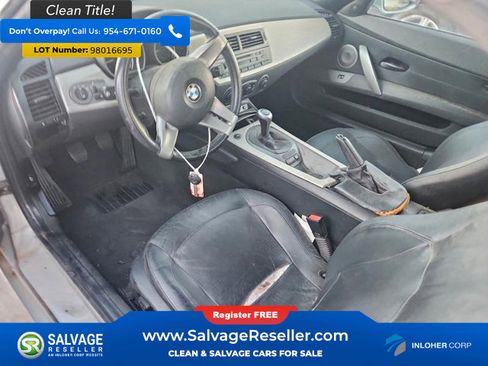 Used 2003 BMW Z4 3.0i image 11