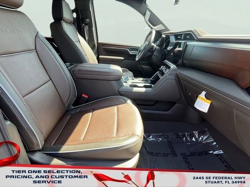 New 2025 GMC Sierra 2500 Denali w/ Denali Reserve Package image 27