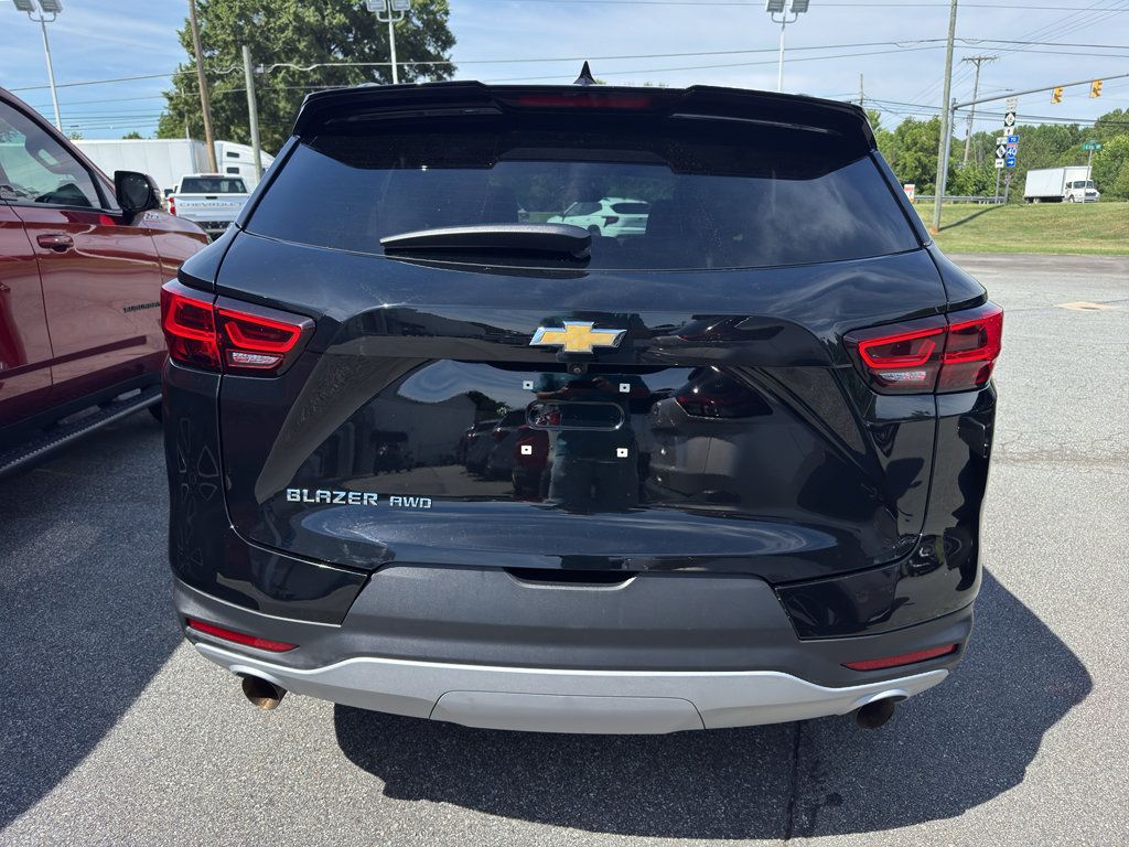 Used 2023 Chevrolet Blazer LT w/ Convenience Package AWD/4WD image 5