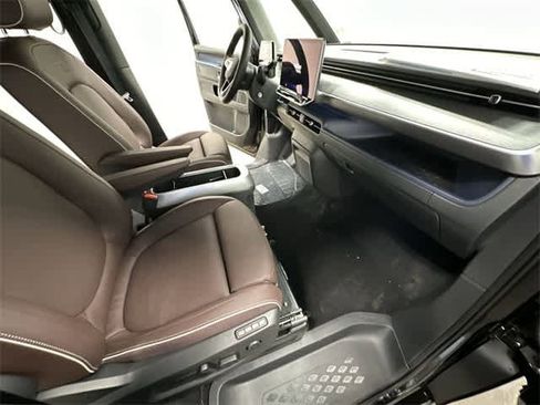 New 2025 Volkswagen ID. Buzz Pro S image 21