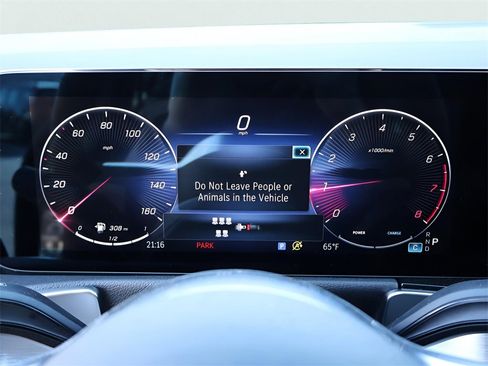 New 2026 Mercedes-Benz GLB 250 4MATIC image 44