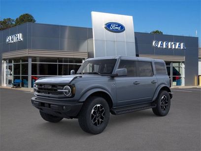 New 2025 Ford Bronco Outer Banks