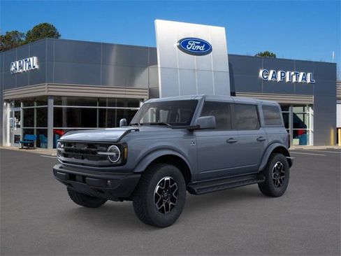 New 2025 Ford Bronco Outer Banks image 1