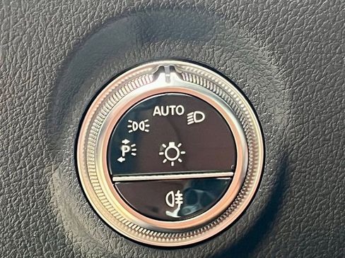 Certified 2026 Mercedes-Benz C 300 4MATIC Sedan image 42