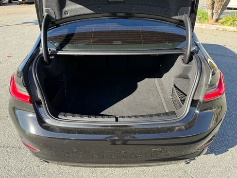 Used 2021 BMW 330i Sedan image 16