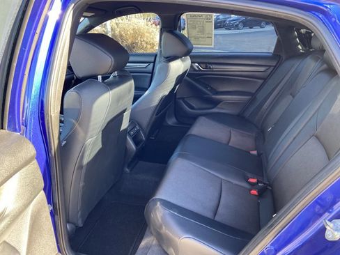 Used 2021 Honda Accord Sport image 45