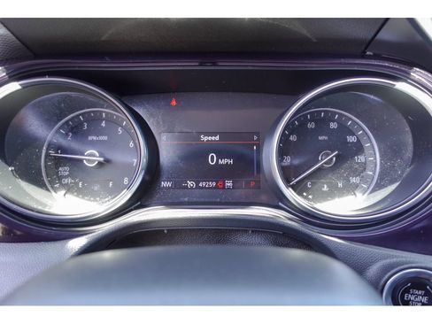Used 2022 Buick Encore GX Select AWD/4WD image 17