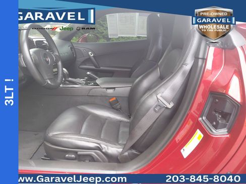 Used 2008 Chevrolet Corvette Coupe w/ Preferred Equipment Group RWD image 2
