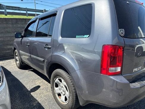Used 2015 Honda Pilot LX image 17