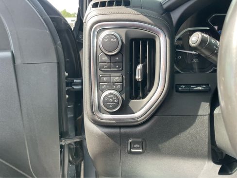 Used 2020 GMC Sierra 2500 Denali w/ Denali Ultimate Package AWD/4WD image 17