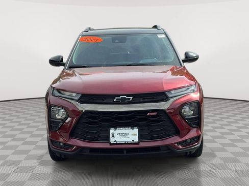Used 2023 Chevrolet TrailBlazer RS FWD image 2