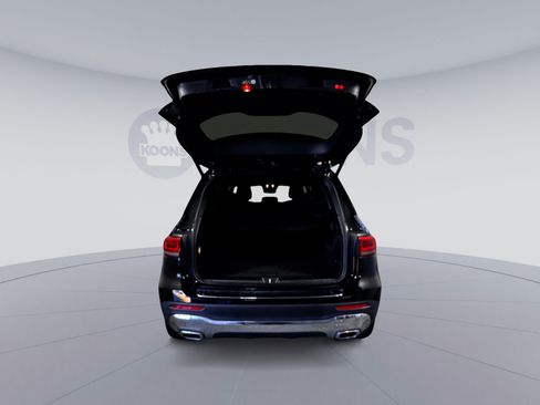 Used 2023 Mercedes-Benz GLB 250 4MATIC image 26