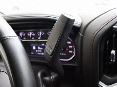 Used 2023 GMC Sierra 3500 AT4 w/ AT4 Preferred Package image 33