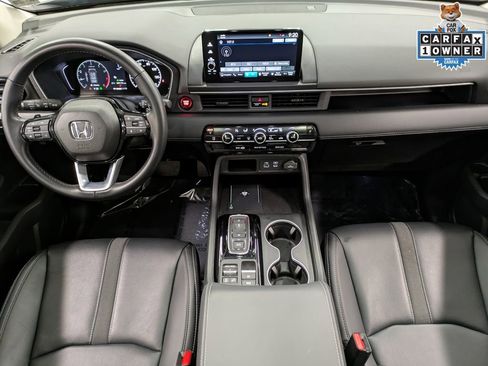 Used 2025 Honda Pilot Touring image 24