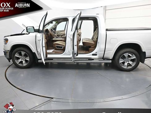 Used 2022 RAM 1500 Laramie AWD/4WD image 38