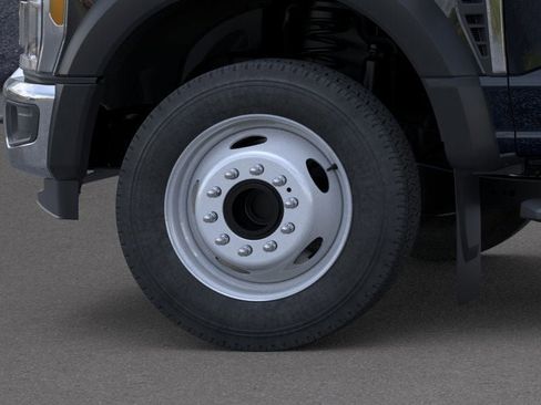 New 2026 Ford F450 XL w/ XL Chrome Package image 19