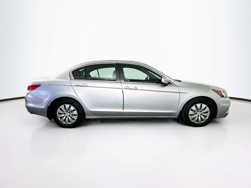 Used 2011 Honda Accord LX image 10