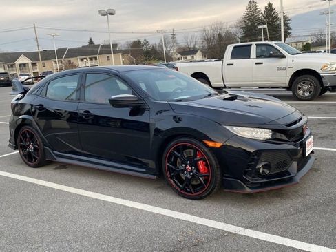 Used 2019 Honda Civic Type R image 7