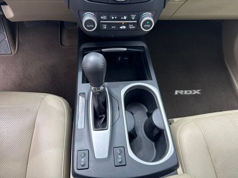 Used 2017 Acura RDX w/ Technology Package FWD image 19