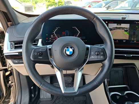 Used 2023 BMW X1 xDrive28i w/ Convenience Package AWD/4WD image 22