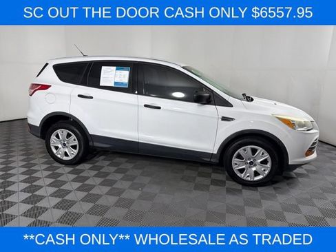 Used 2015 Ford Escape S FWD image 6