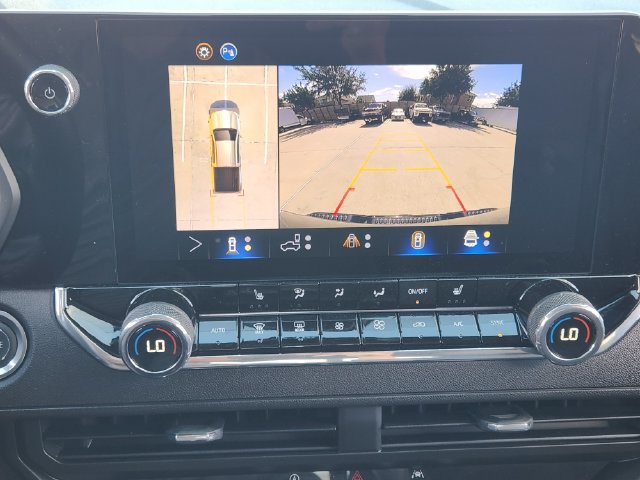 Used 2026 Chevrolet Colorado Trail Boss AWD/4WD image 6