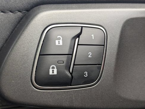 Used 2024 Ford Ranger Raptor AWD/4WD image 32