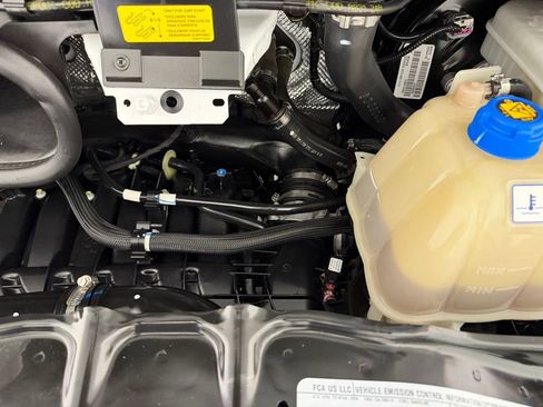 Used 2026 RAM ProMaster 2500 w/ Convenience Group FWD image 30