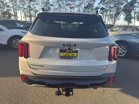 New 2026 Kia Sorento X-Line EX image 4