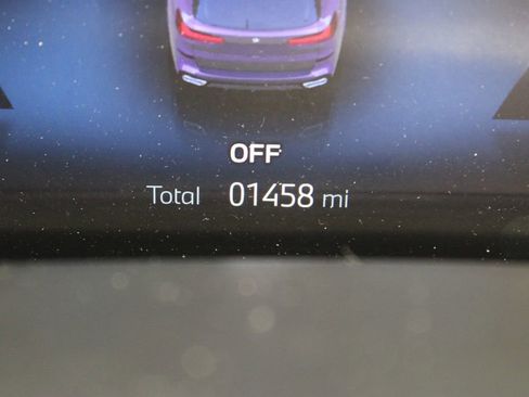 Used 2026 BMW X5 xDrive40i w/ Executive Package image 4