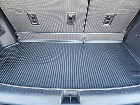 New 2026 Chevrolet Traverse RS w/ LPO, Floor Liner Package image 34