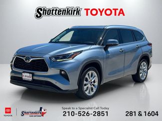Used 2021 Toyota Highlander Limited FWD video 1