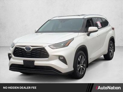 Used 2022 Toyota Highlander XLE