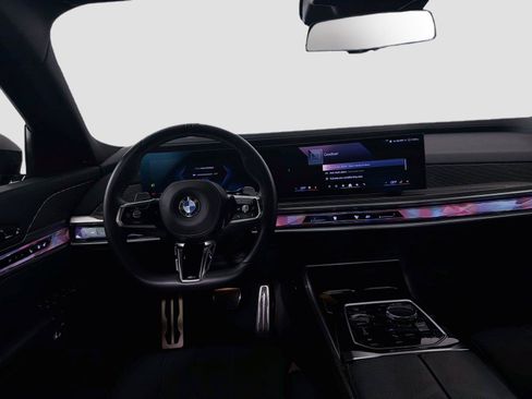 Used 2024 BMW 760i xDrive w/ Executive Package AWD/4WD image 23