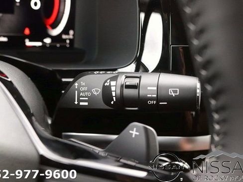 New 2026 Nissan Pathfinder Platinum w/ Cargo Package FWD image 25